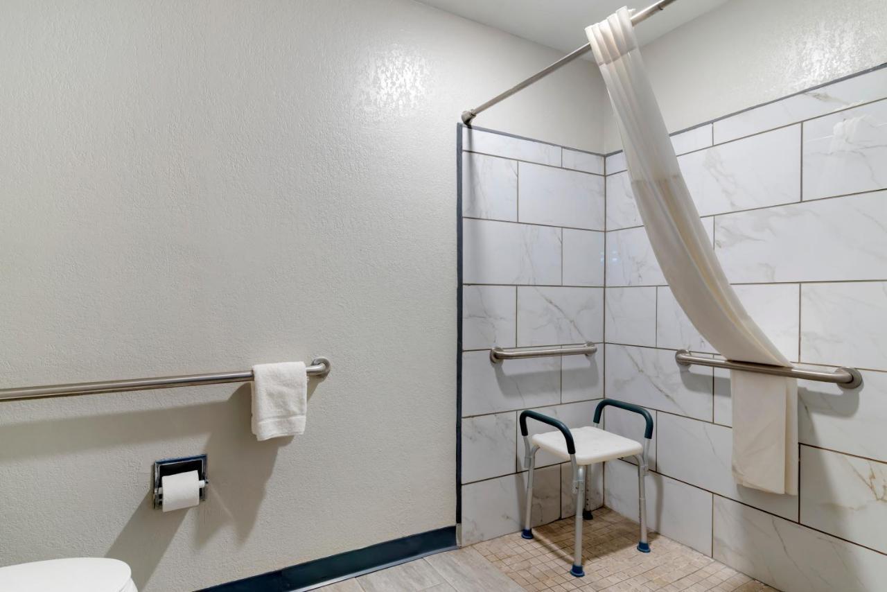 Quality Inn Newnan - Atlanta South Екстер'єр фото