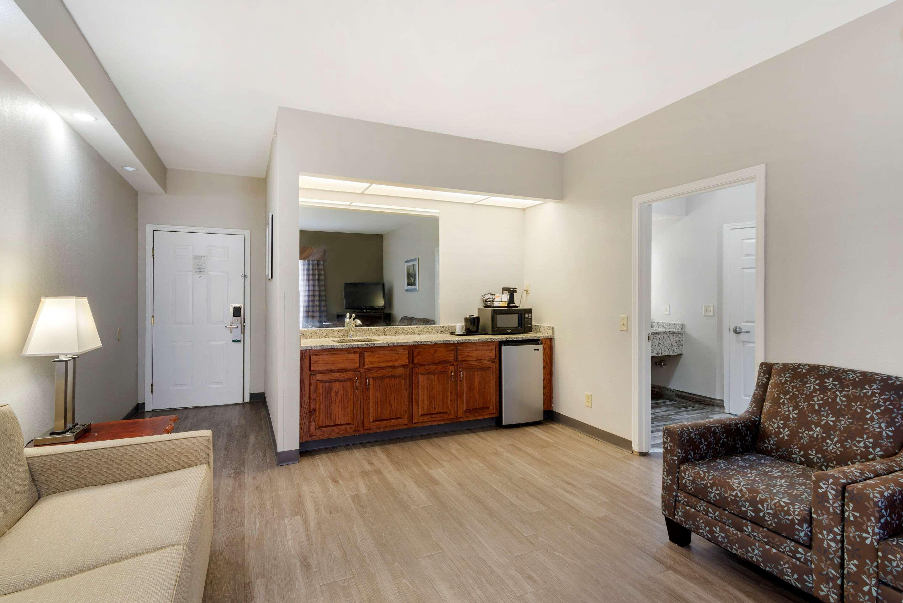 Quality Inn Newnan - Atlanta South Екстер'єр фото