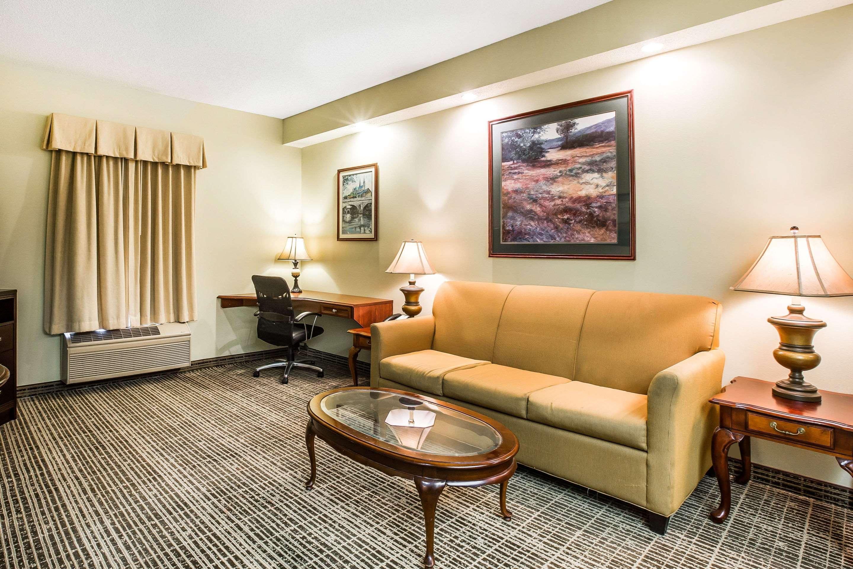 Quality Inn Newnan - Atlanta South Екстер'єр фото