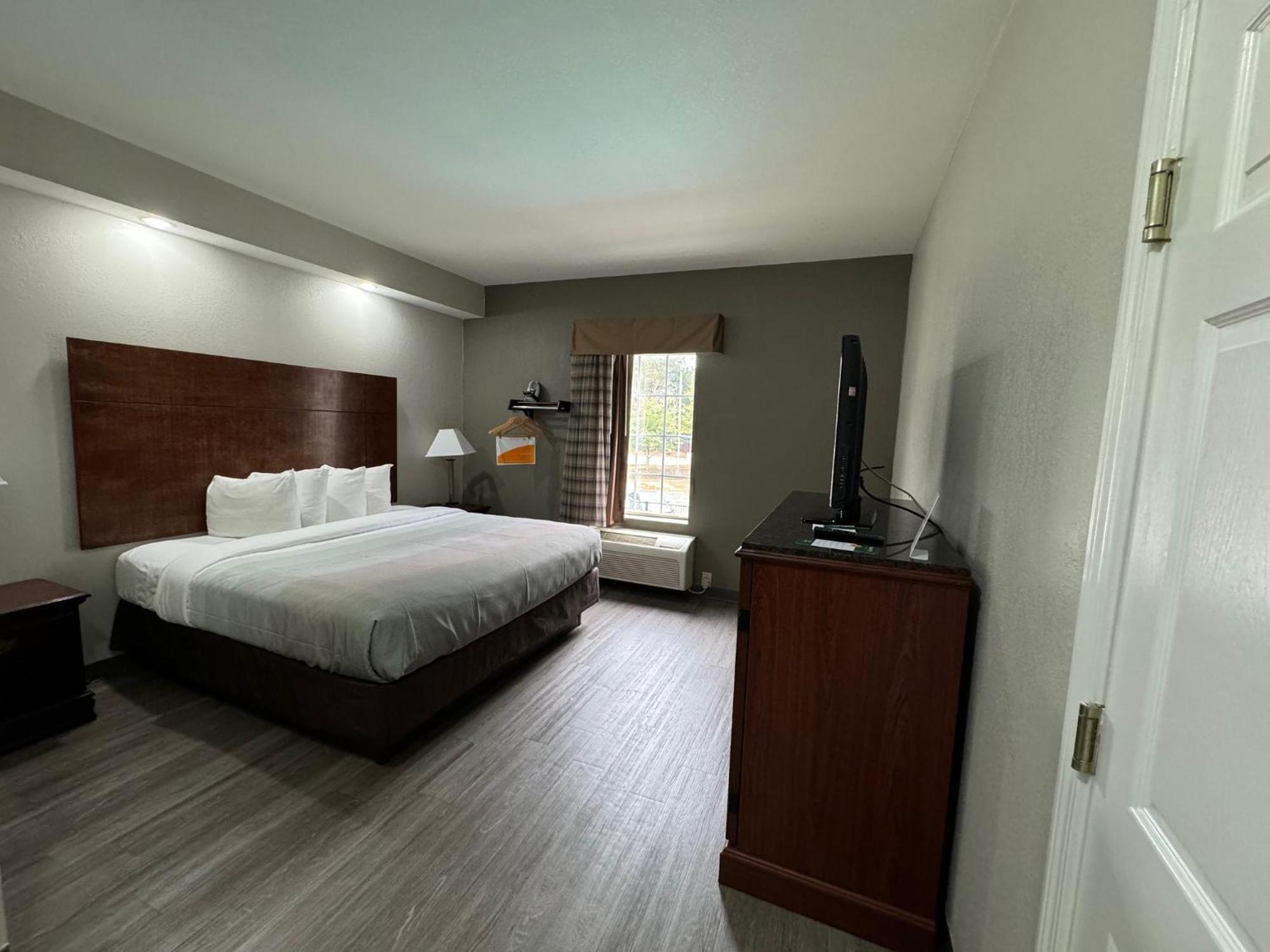 Quality Inn Newnan - Atlanta South Екстер'єр фото